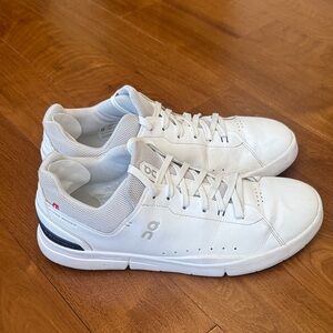On The Rodger Advantage Tennis sneaker  Men's White and Gray
